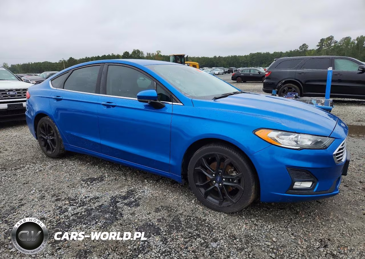 2019 Ford Fusion Se VIN:3FA6P0HD3KR194335 - 4