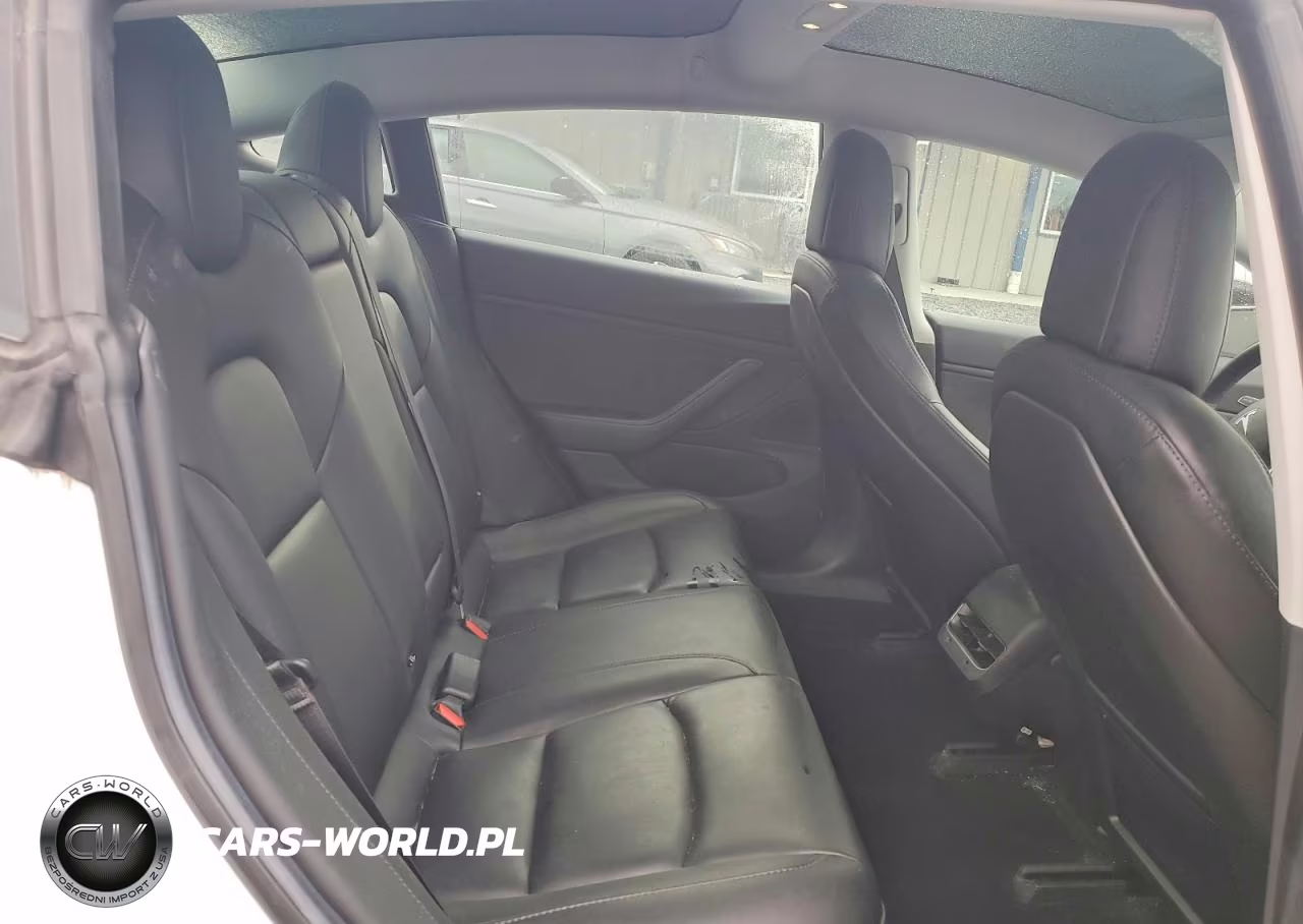 2018 Tesla Model 3 VIN:5YJ3E1EA5JF044844 - 10
