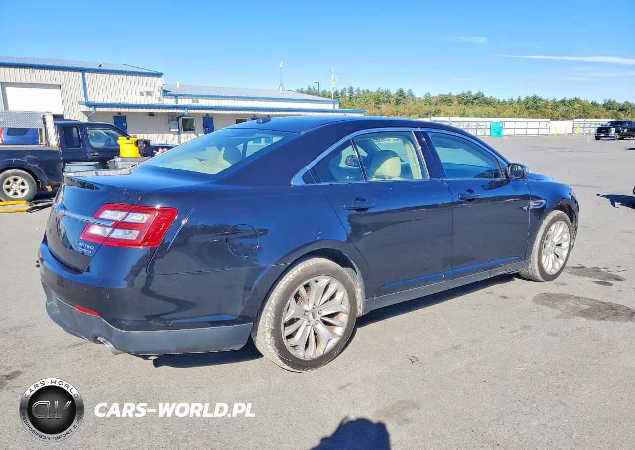2017 Ford Taurus Limited VIN:1FAHP2F8XHG129136 - 3