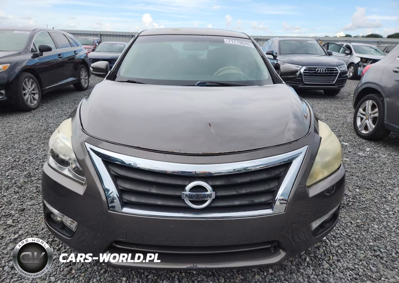 2014 Nissan Altima VIN:1N4AL3AP5EC135897 - 5