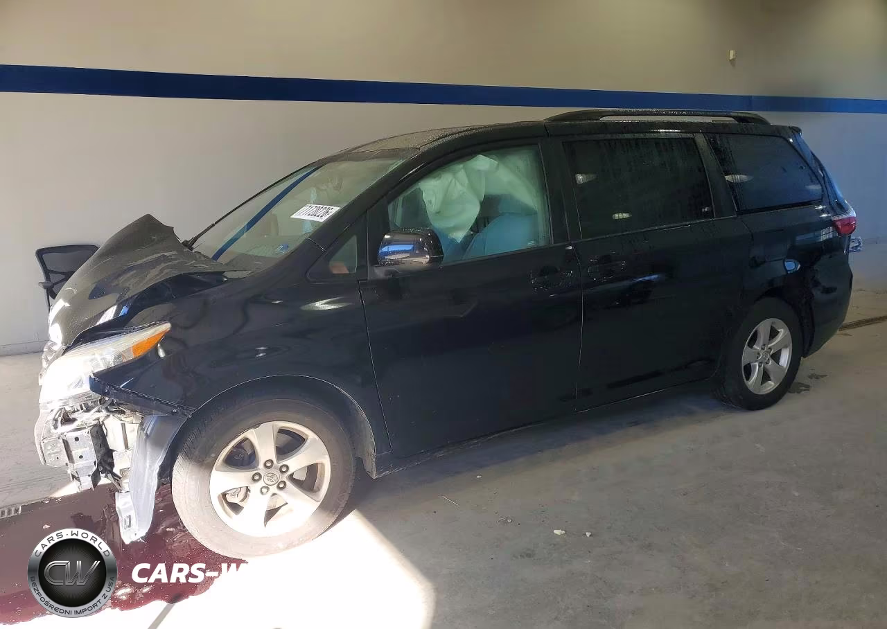 2017 Toyota Sienna Le VIN:5TDKZ3DC8HS858720 - 1