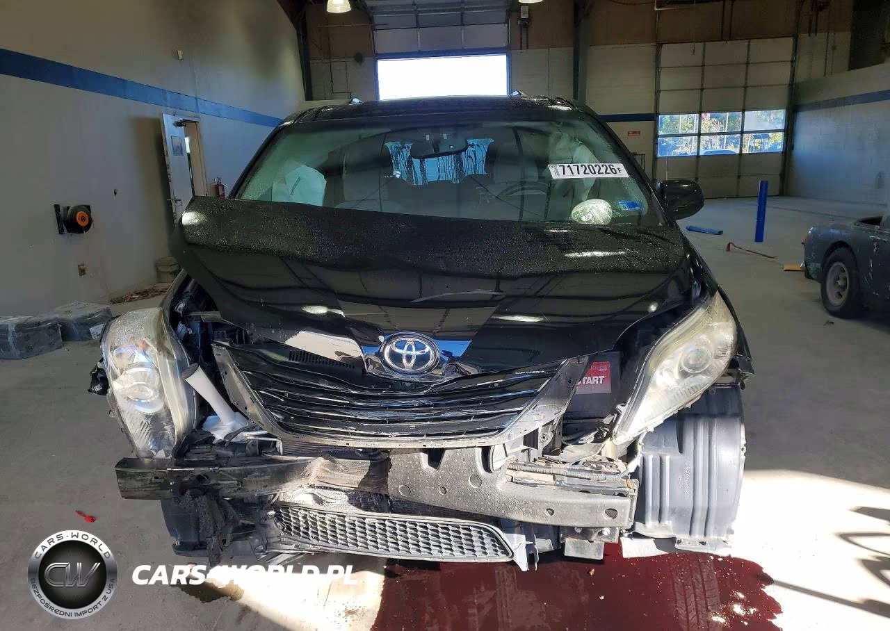 2017 Toyota Sienna Le VIN:5TDKZ3DC8HS858720 - 5
