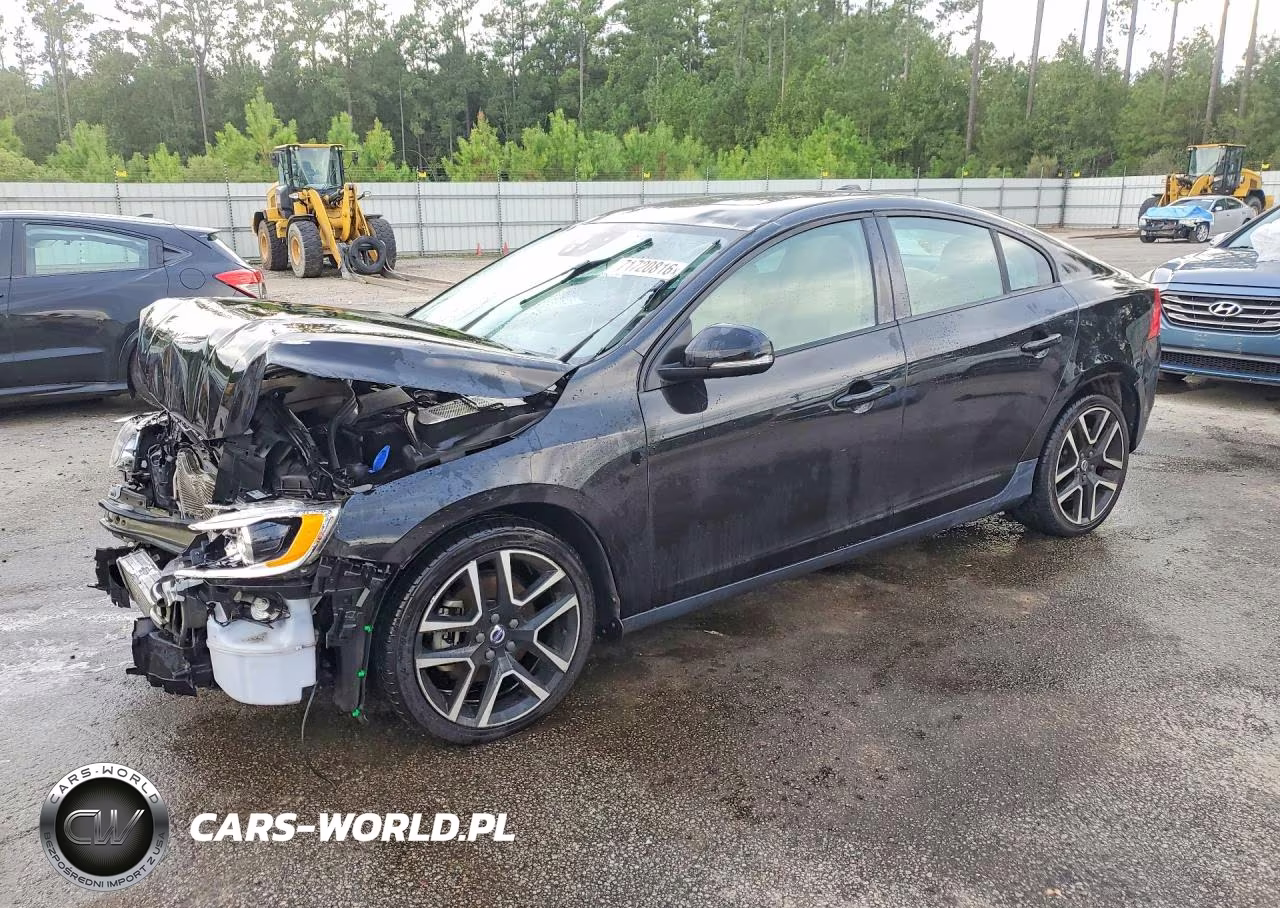 2017 Volvo S60 VIN:YV126MFL3H2432138 - 1