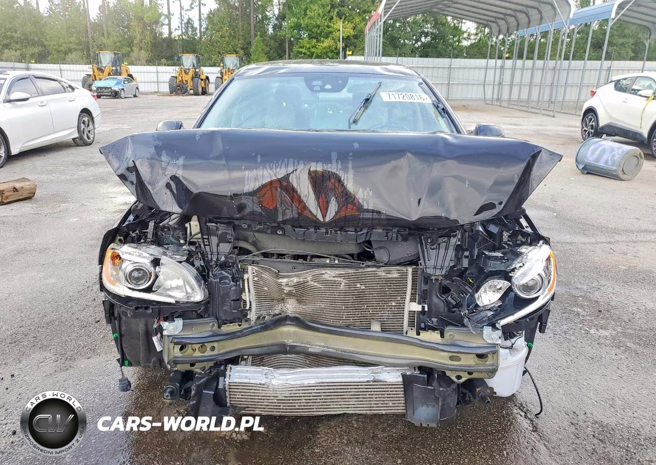 2017 Volvo S60 VIN:YV126MFL3H2432138 - 5