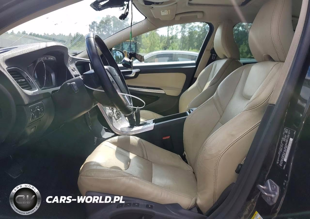 2017 Volvo S60 VIN:YV126MFL3H2432138 - 7