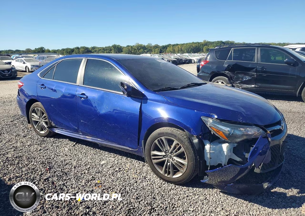2016 Toyota Camry Se VIN:4T1BF1FK4GU516141 - 4