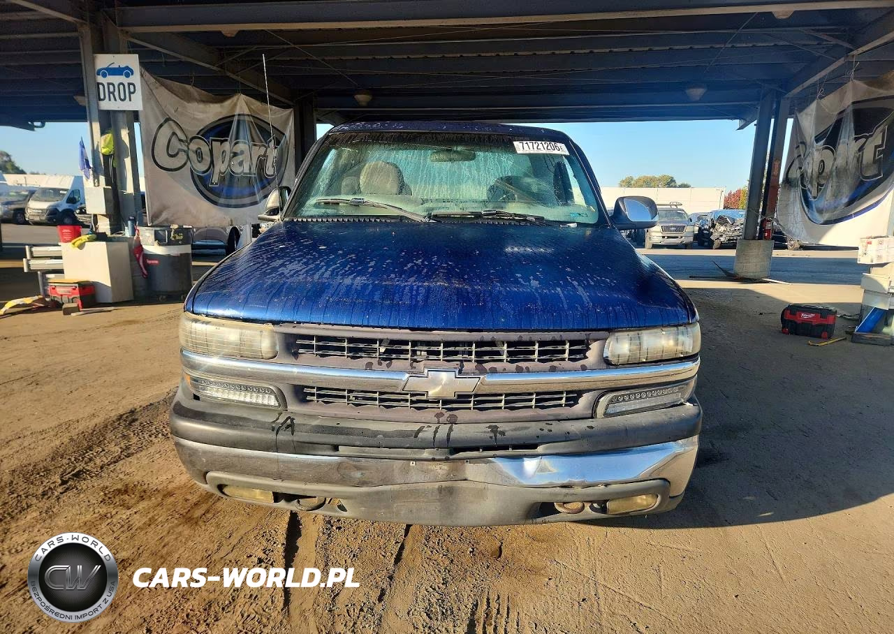 2000 Chevrolet Silverado C1500 VIN:2GCEC19T8Y1318660 - 5
