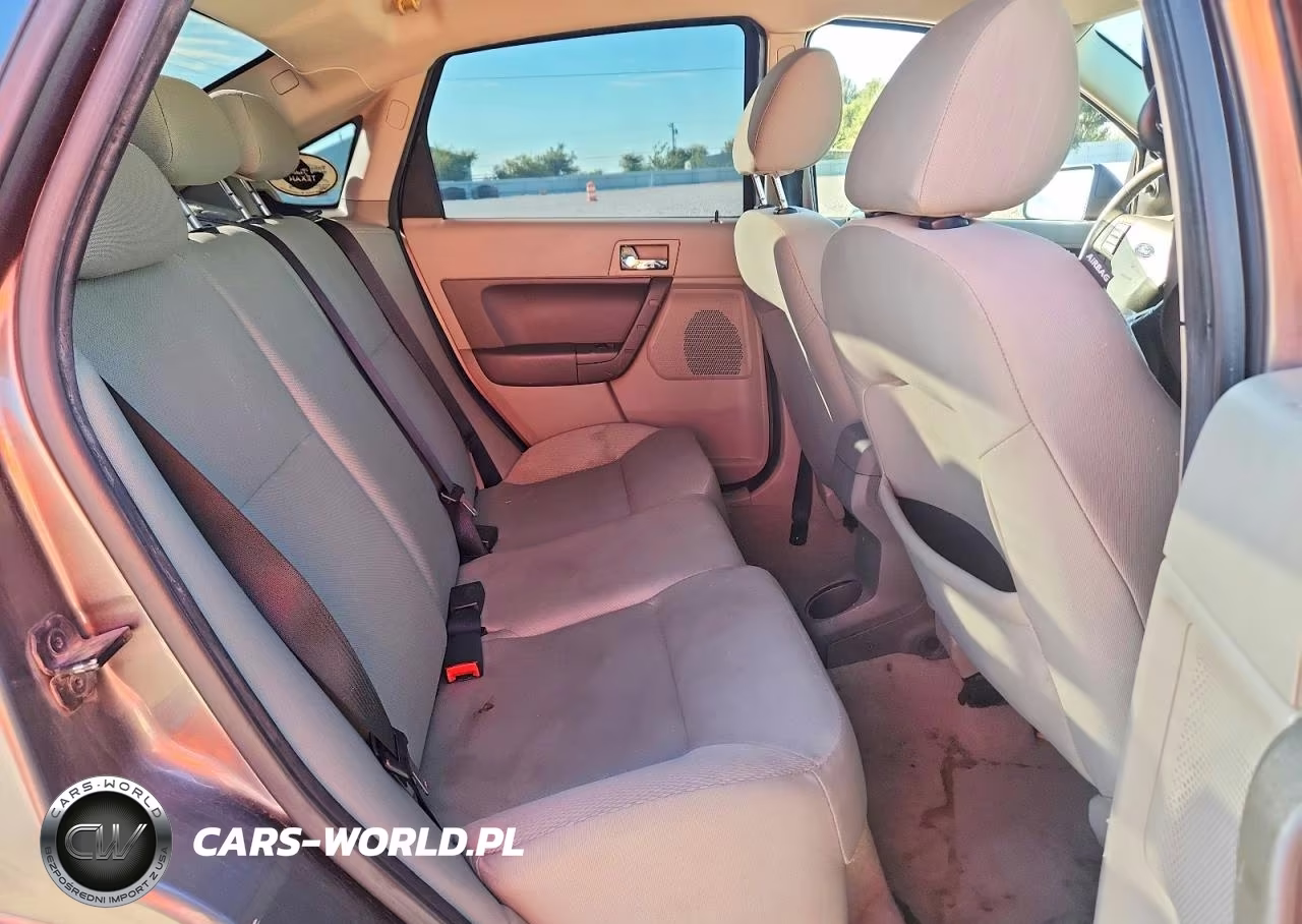 2011 Ford Focus Ses VIN:1FAHP3GN5BW179398 - 10