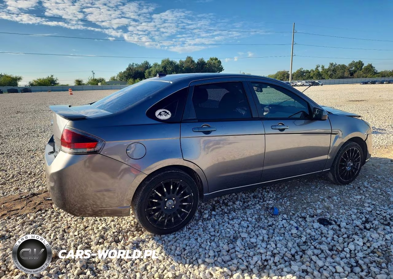 2011 Ford Focus Ses VIN:1FAHP3GN5BW179398 - 3