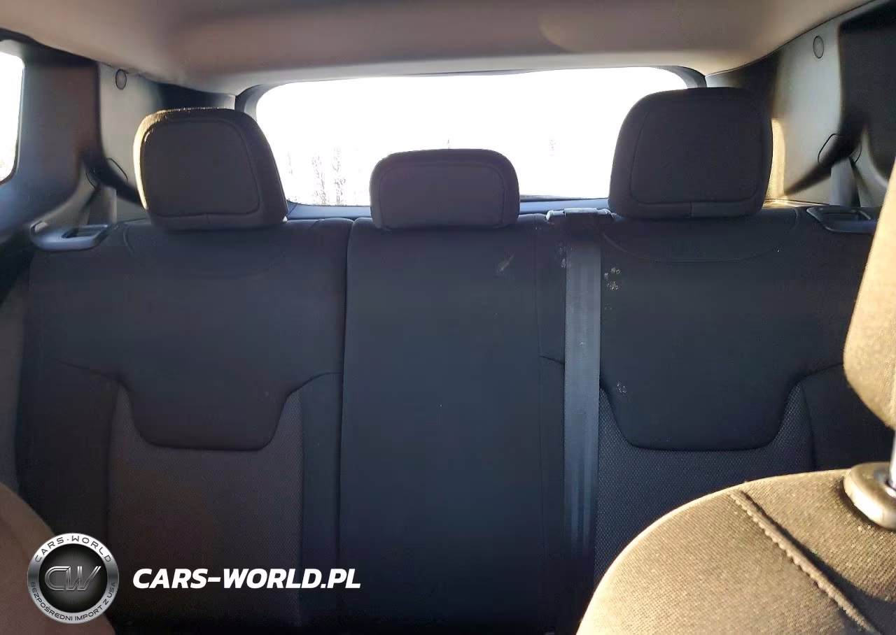 2021 Jeep Renegade Sport VIN:ZACNJCAB7MPM27211 - 10