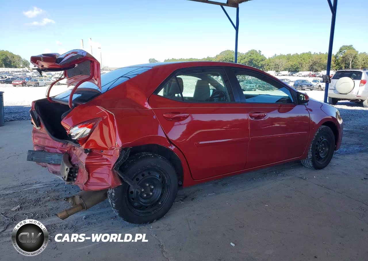2016 Toyota Corolla Le VIN:5YFBURHE9GP558768 - 3