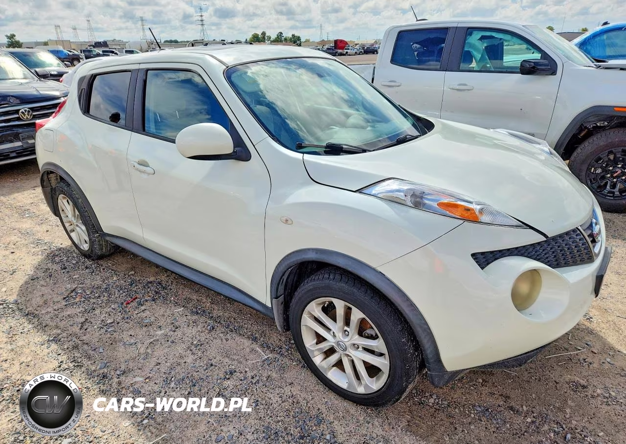 2012 Nissan Juke S VIN:JN8AF5MR2CT102576 - 4