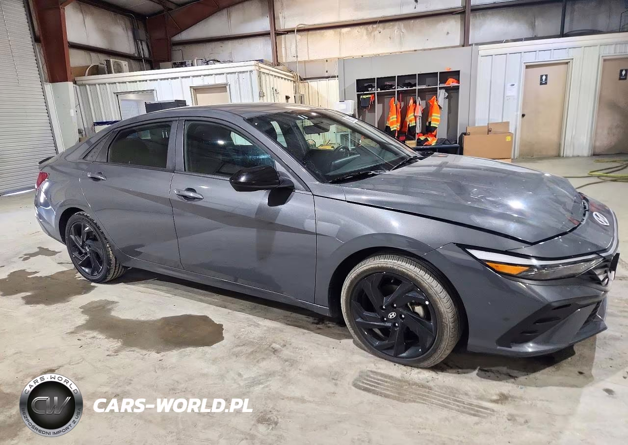 2026 Hyundai Elantra Sel Sport VIN:KMHLM4DGXTU212753 - 4