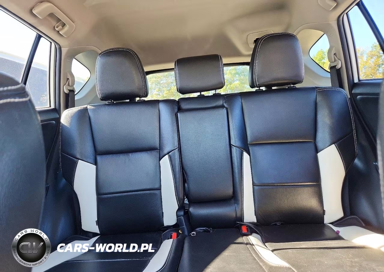 2017 Toyota Rav4 Le VIN:JTMBFREV7HJ171429 - 10
