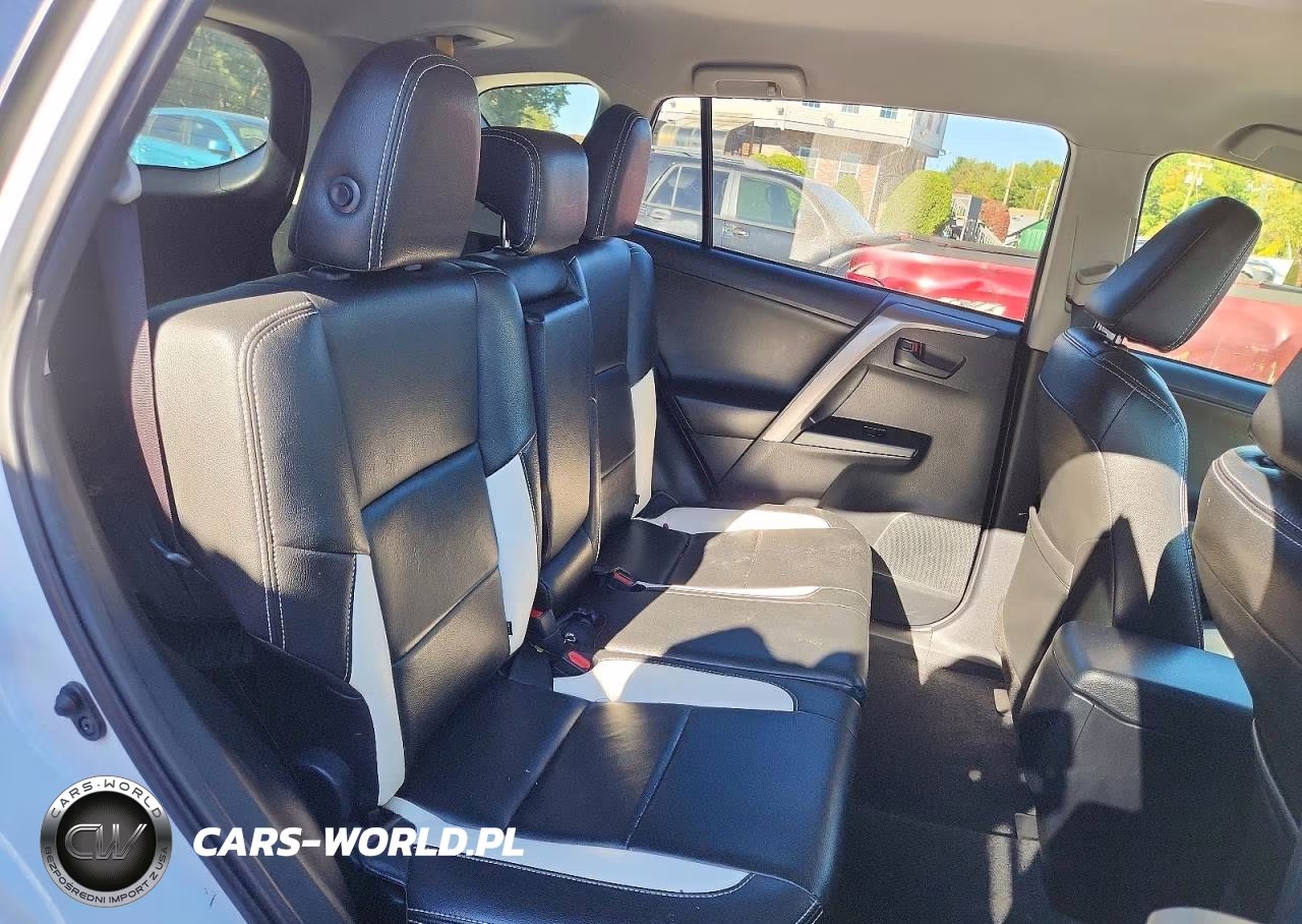 2017 Toyota Rav4 Le VIN:JTMBFREV7HJ171429 - 11