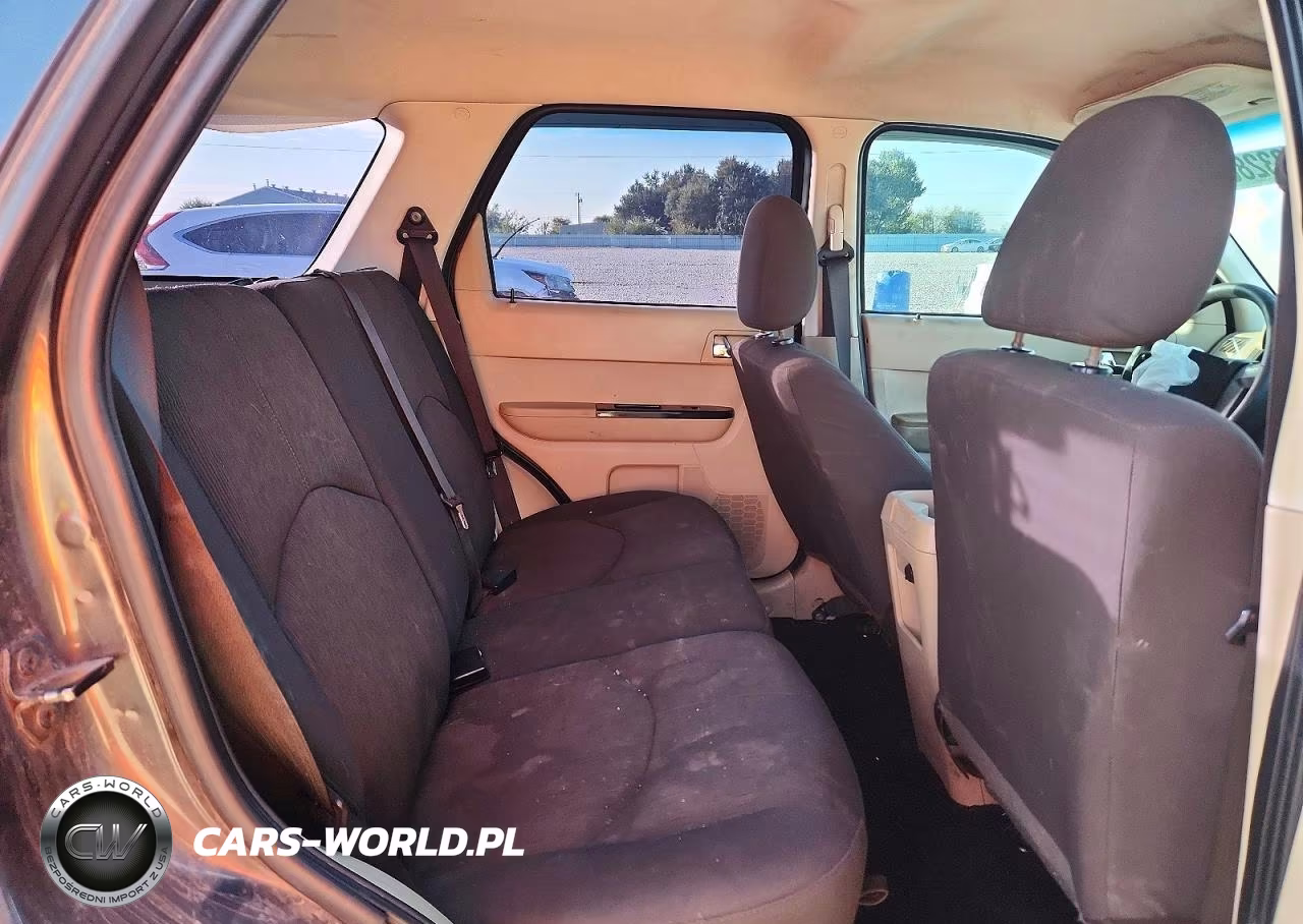 2008 Mazda Tribute I VIN:4F2CZ02Z08KM30139 - 10