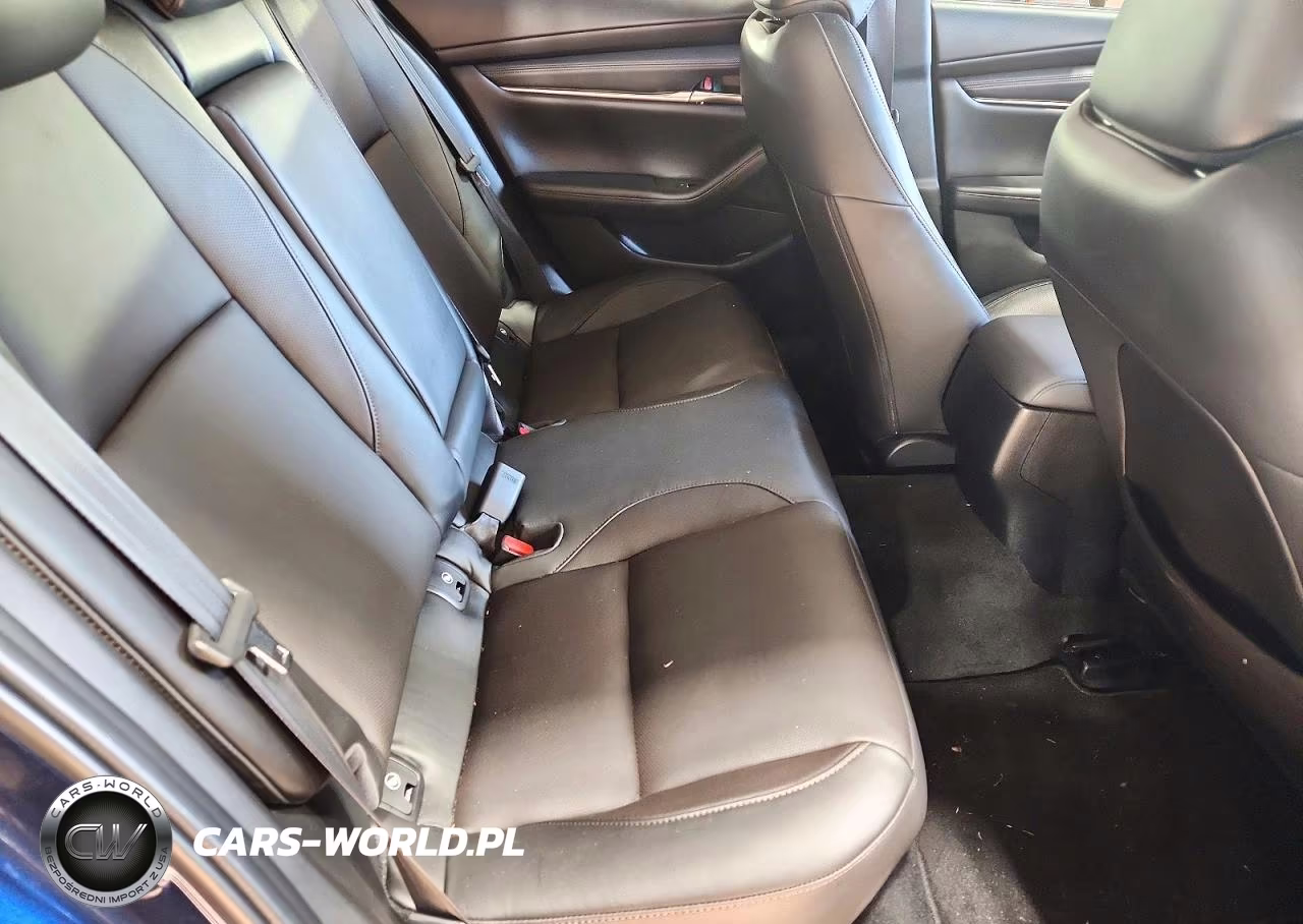 2021 Mazda 3 Premium VIN:3MZBPBDM7MM207580 - 10
