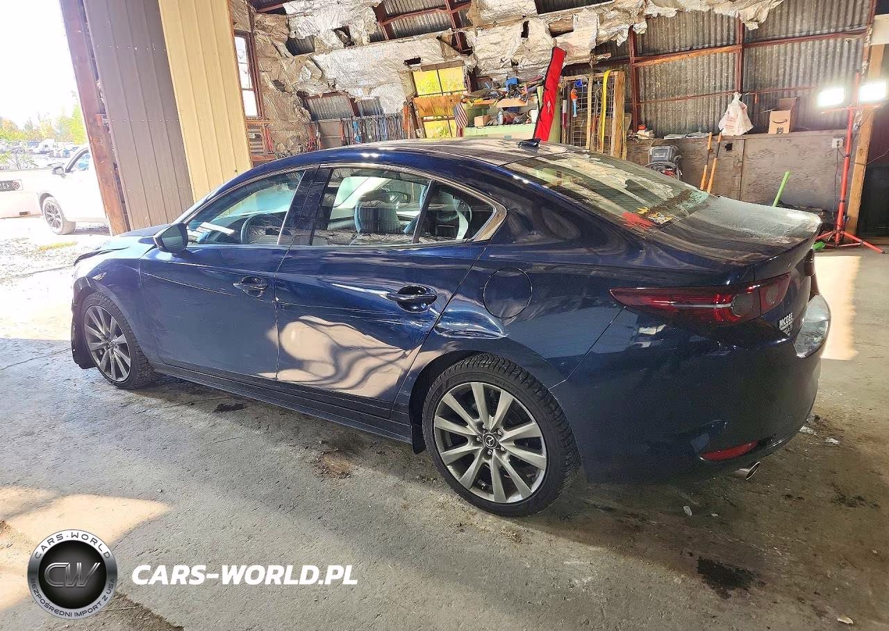 2021 Mazda 3 Premium VIN:3MZBPBDM7MM207580 - 2