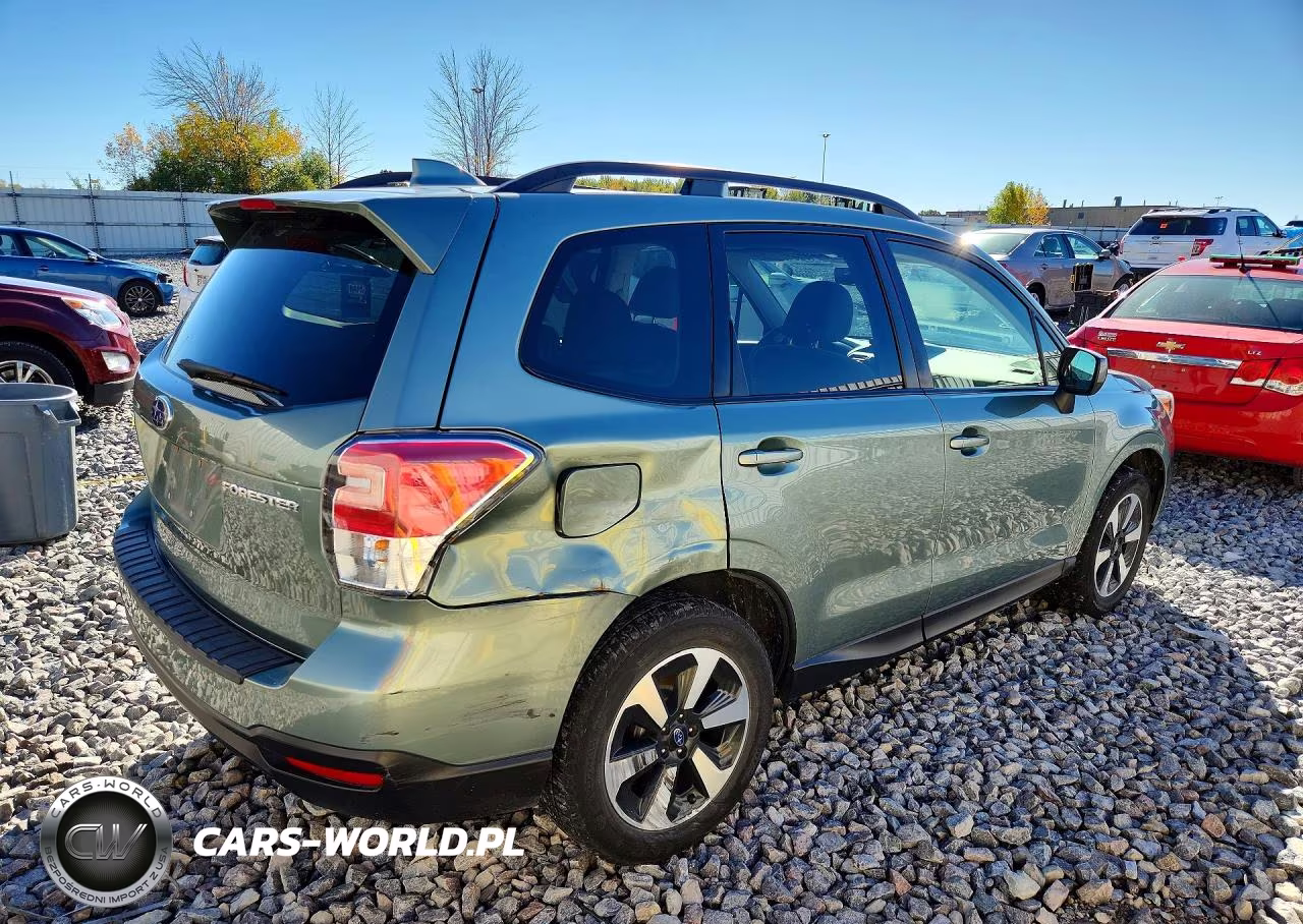 2018 Subaru Forester 2.5I Premium VIN:JF2SJAEC5JH480300 - 3