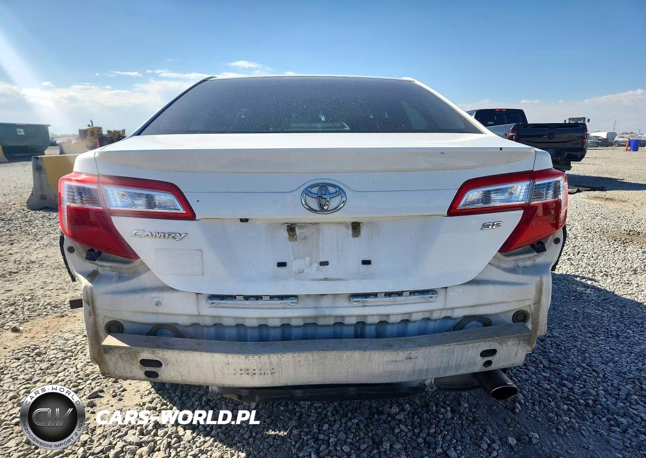 2014 Toyota Camry Se VIN:4T1BF1FK1EU774324 - 6