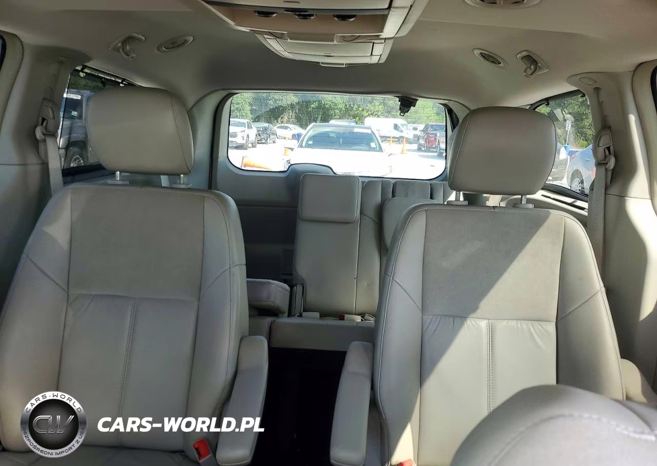 2012 Chrysler Town & Country Limited VIN:2C4RC1GG2CR140648 - 10