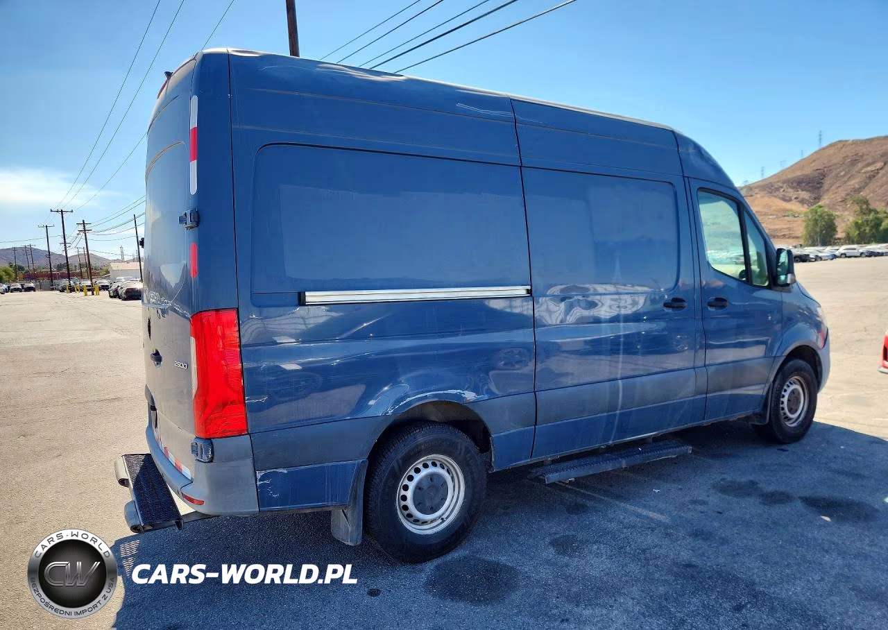 2019 Mercedes-Benz Sprinter 2500-3500 Delivery Van VIN:WD4PF0CD4KT004569 - 3