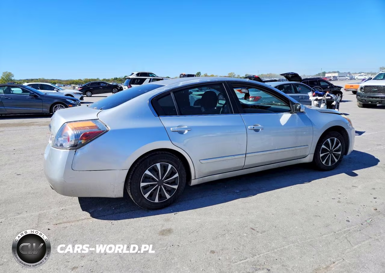 2012 Nissan Altima 2.5 VIN:1N4AL2AP6CN547807 - 3
