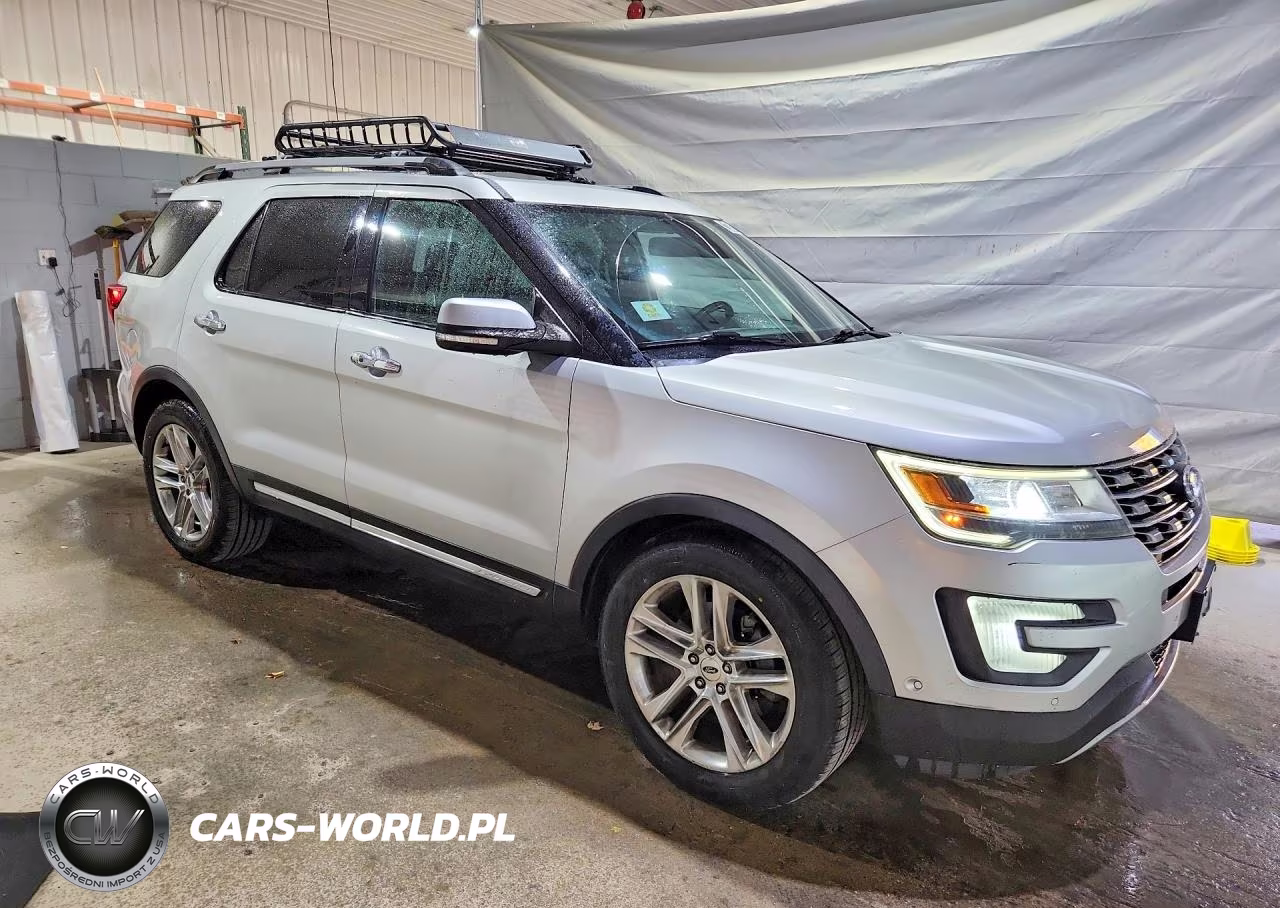 2017 Ford Explorer Limited VIN:1FM5K7FHXHGE19736 - 4