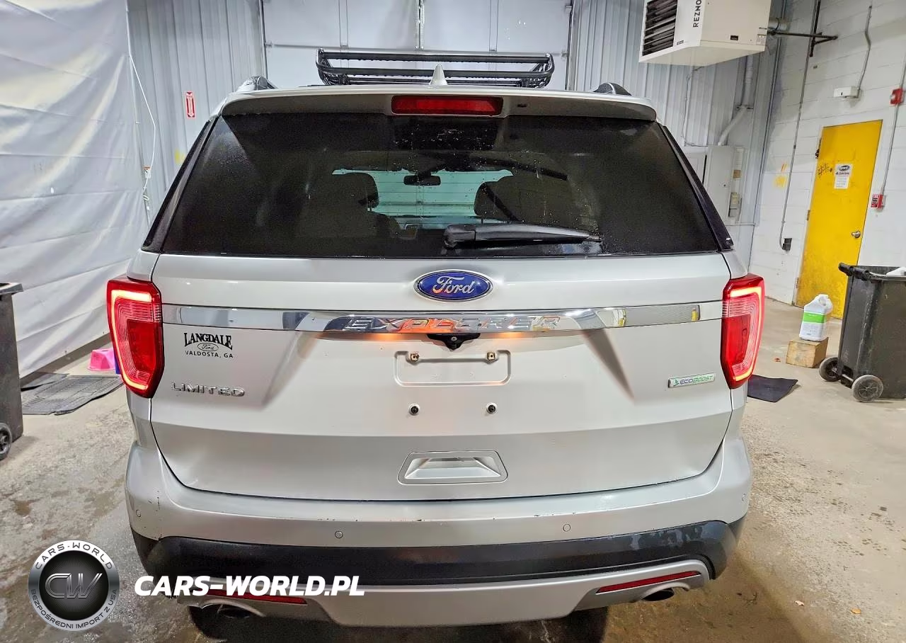 2017 Ford Explorer Limited VIN:1FM5K7FHXHGE19736 - 6