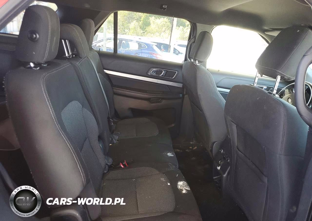 2018 Ford Explorer Xlt VIN:1FM5K8D87JGC39189 - 10