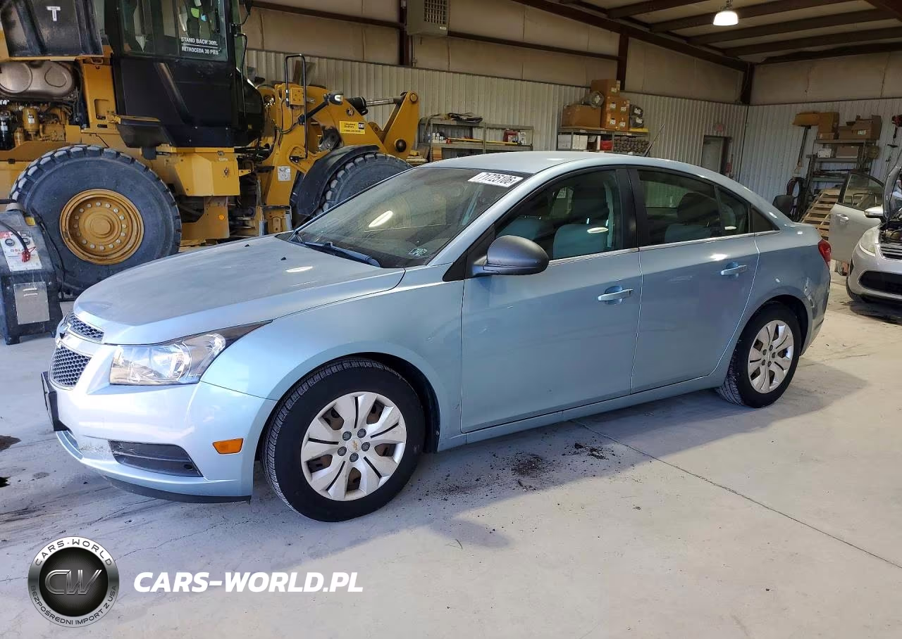2012 Chevrolet Cruze Ls VIN:1G1PD5SH8C7145326 - 1