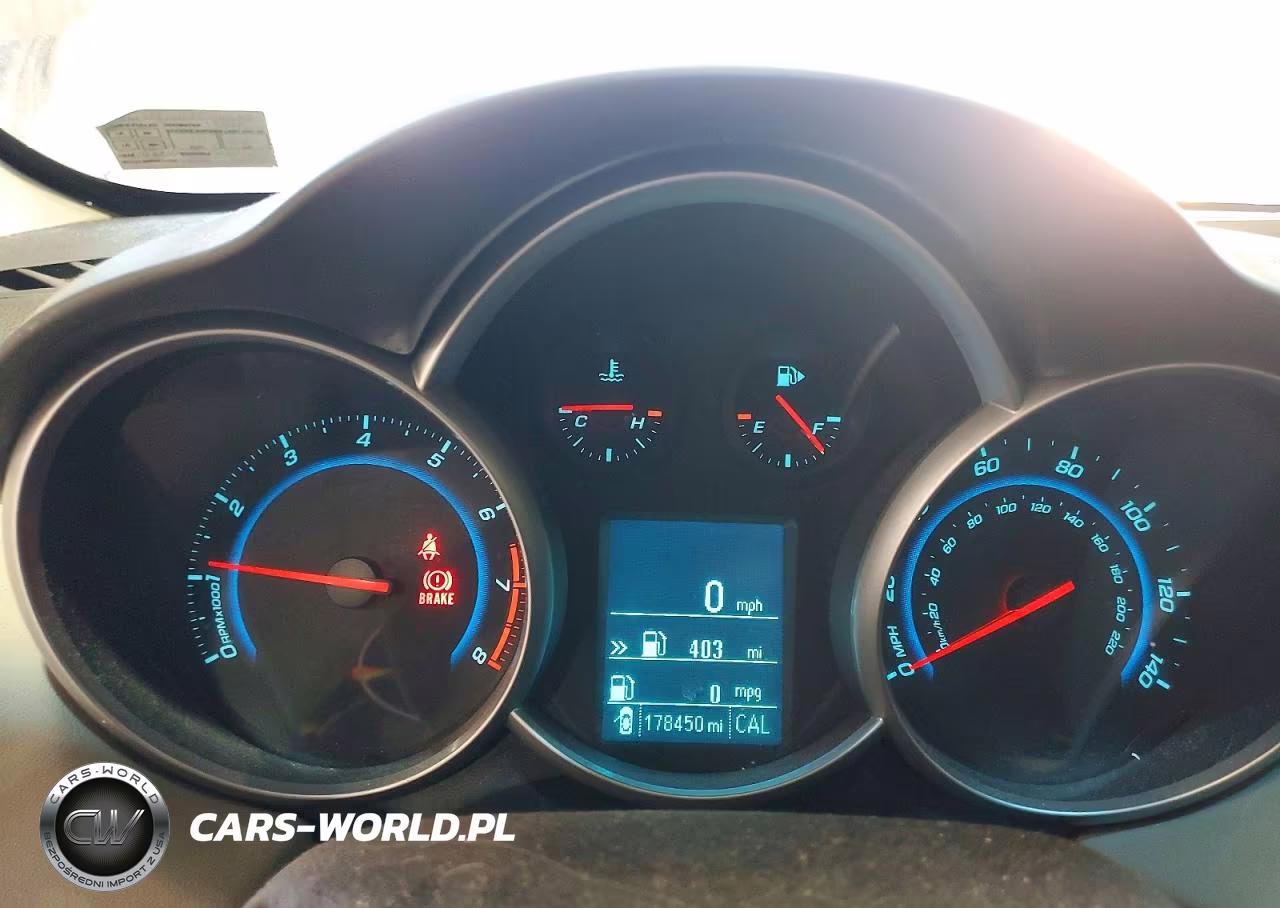 2012 Chevrolet Cruze Ls VIN:1G1PD5SH8C7145326 - 9