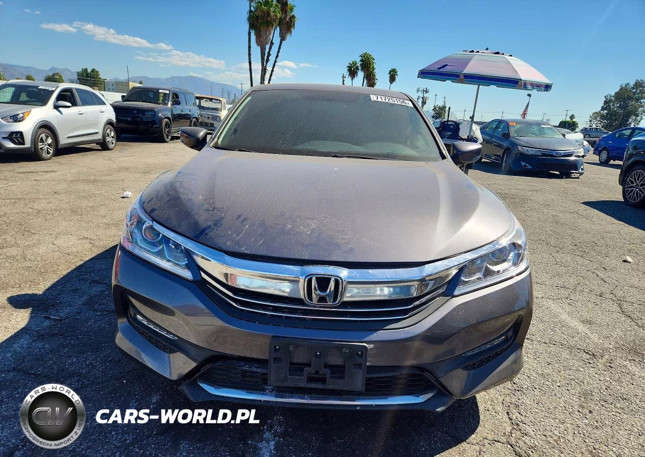 2017 Honda Accord Sport VIN:1HGCR2F50HA274825 - 5