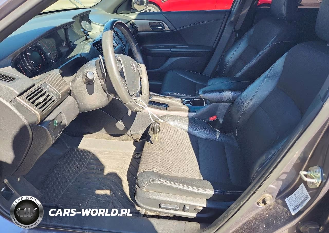 2017 Honda Accord Sport VIN:1HGCR2F50HA274825 - 7