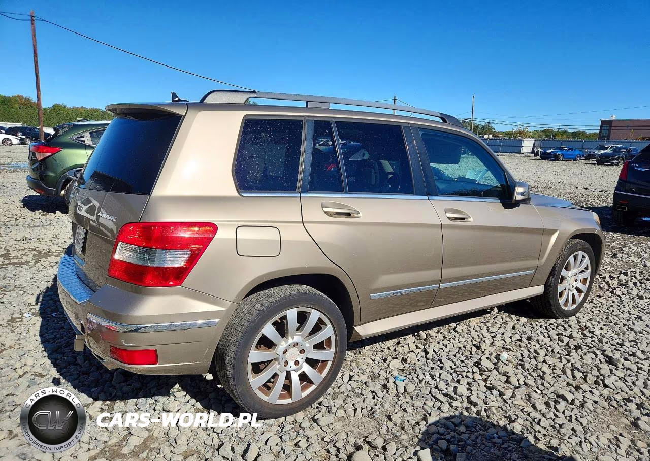 2010 Mercedes-Benz Glk 350 4Matic VIN:WDCGG8HBXAF467420 - 3