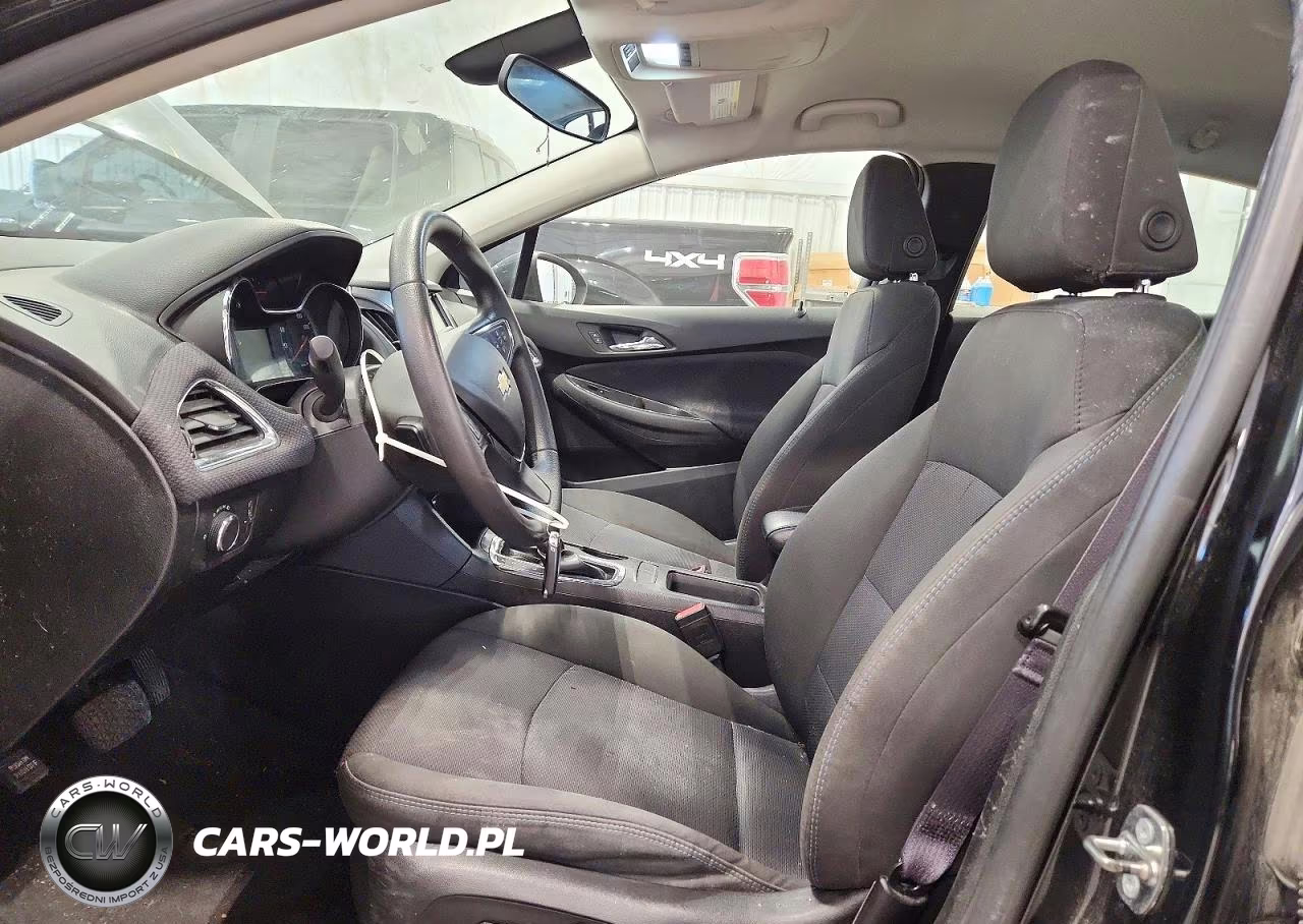 2017 Chevrolet Cruze Lt VIN:1G1BE5SM3H7267006 - 7