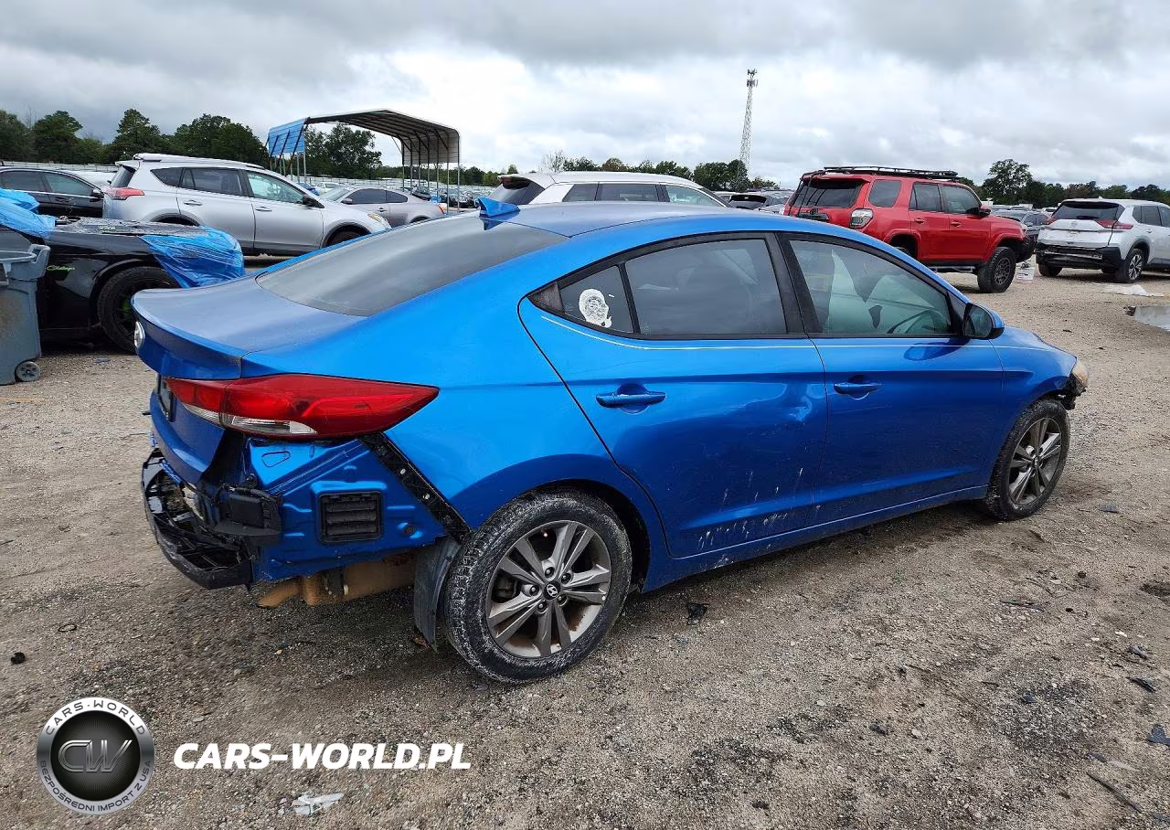 2018 Hyundai Elantra Sel VIN:5NPD84LF3JH223302 - 3