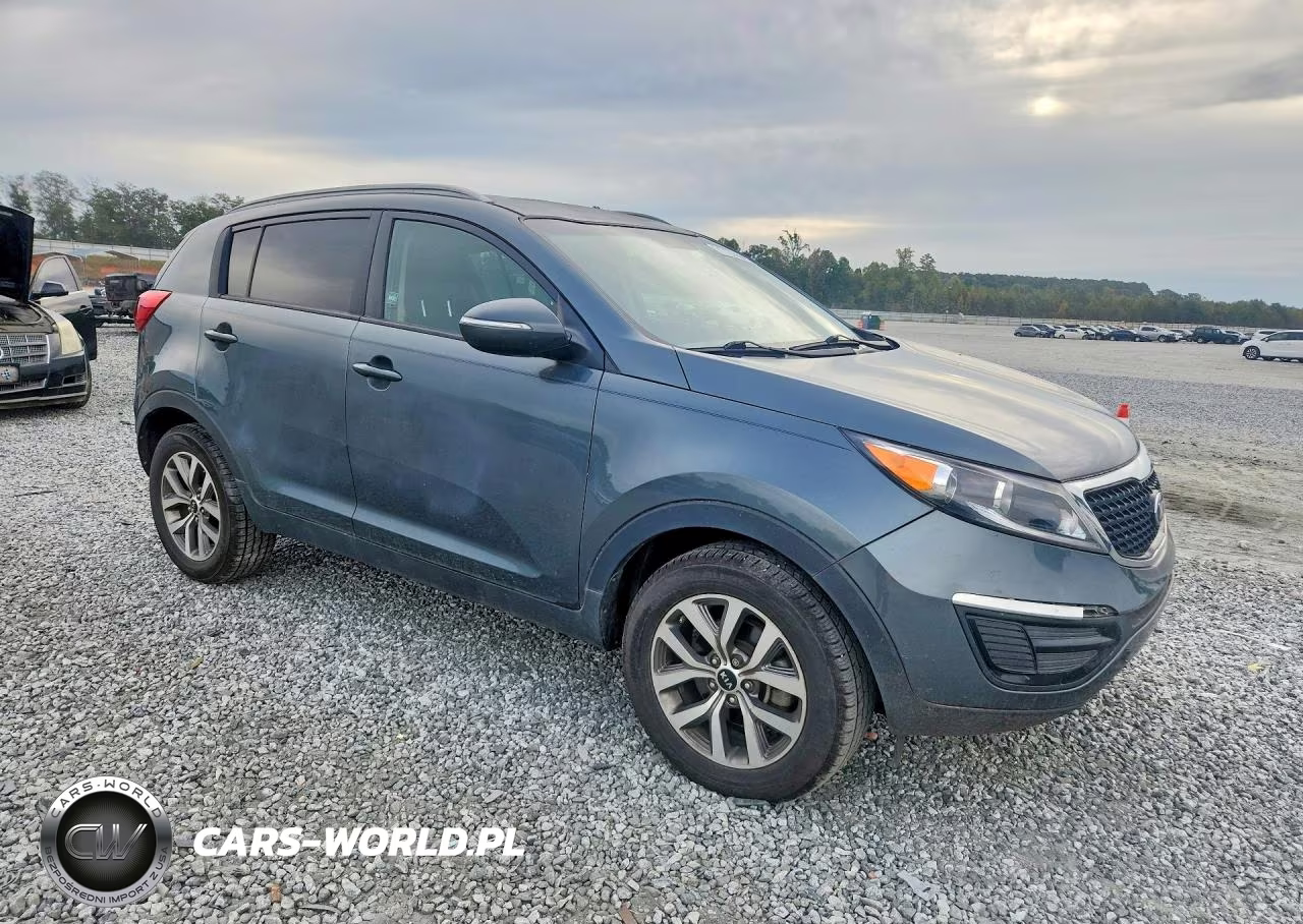 2014 Kia Sportage Lx VIN:KNDPB3AC0E7577354 - 4