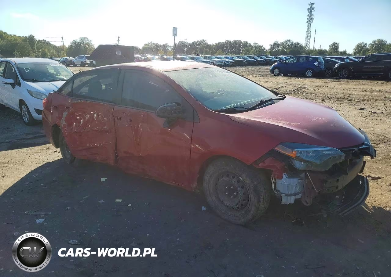 2019 Toyota Corolla Le VIN:2T1BURHE8KC233697 - 4