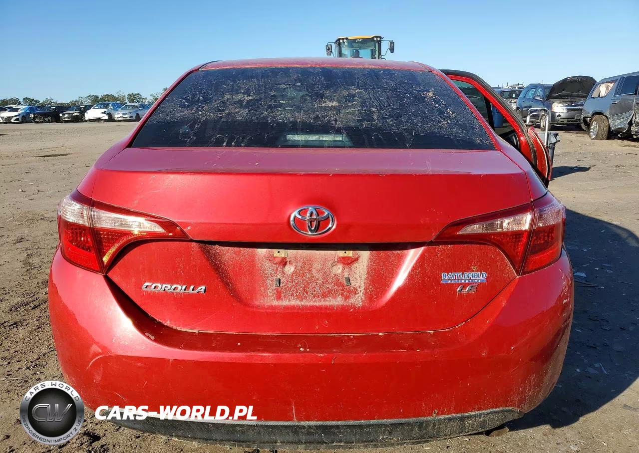 2019 Toyota Corolla Le VIN:2T1BURHE8KC233697 - 6