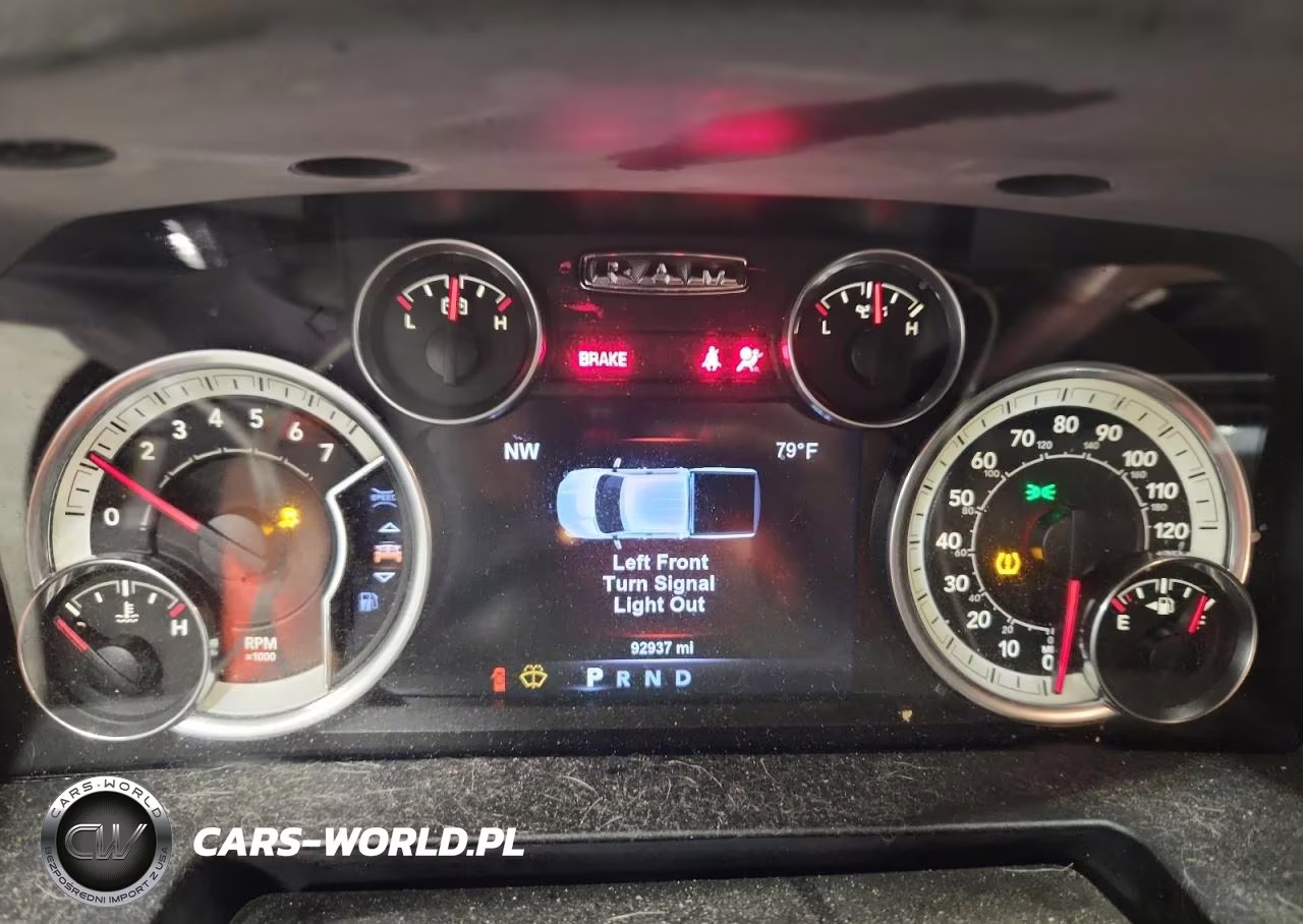 2017 Ram 1500 Slt VIN:3C6RR6LT2HG504926 - 9