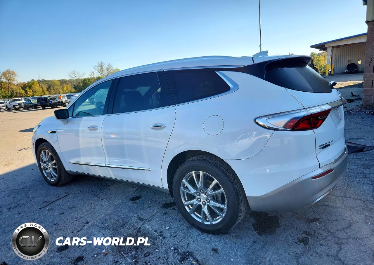 2022 Buick Enclave Essence VIN:5GAEVAKWXNJ100480 - 2