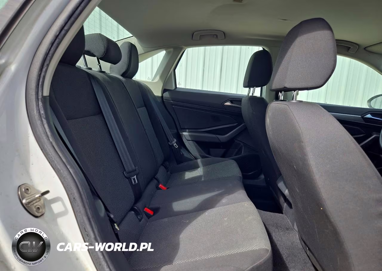 2019 Volkswagen Jetta S VIN:3VWC57BU3KM130746 - 10