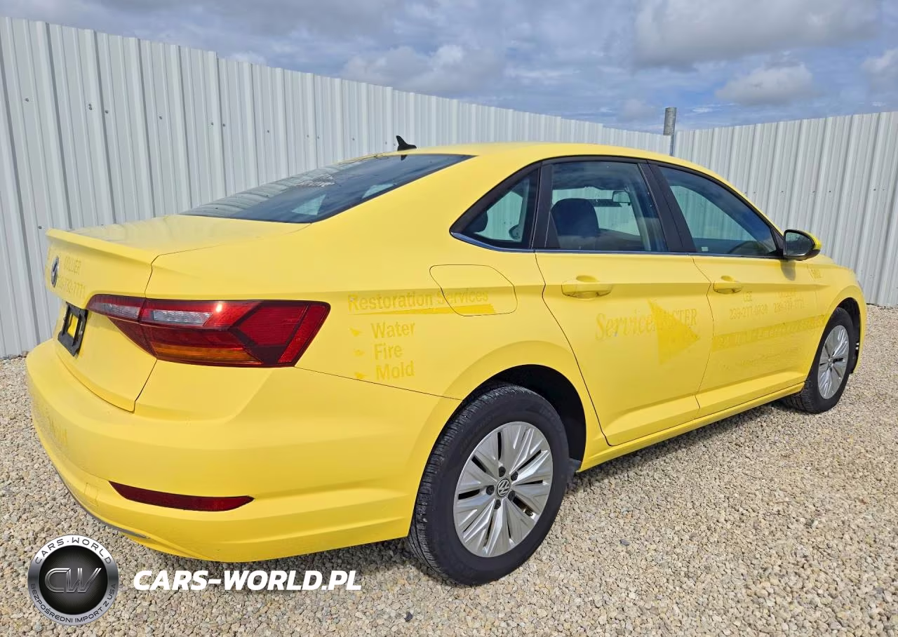 2019 Volkswagen Jetta S VIN:3VWC57BU3KM130746 - 3
