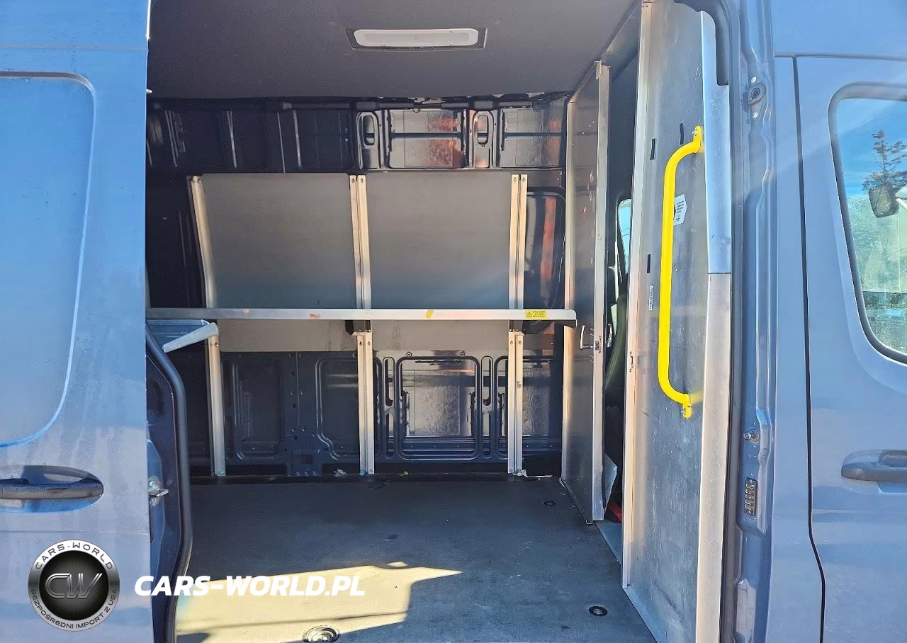 2019 Mercedes-Benz Sprinter 2500-3500 Delivery Van VIN:WD4PF1CD2KP125258 - 11