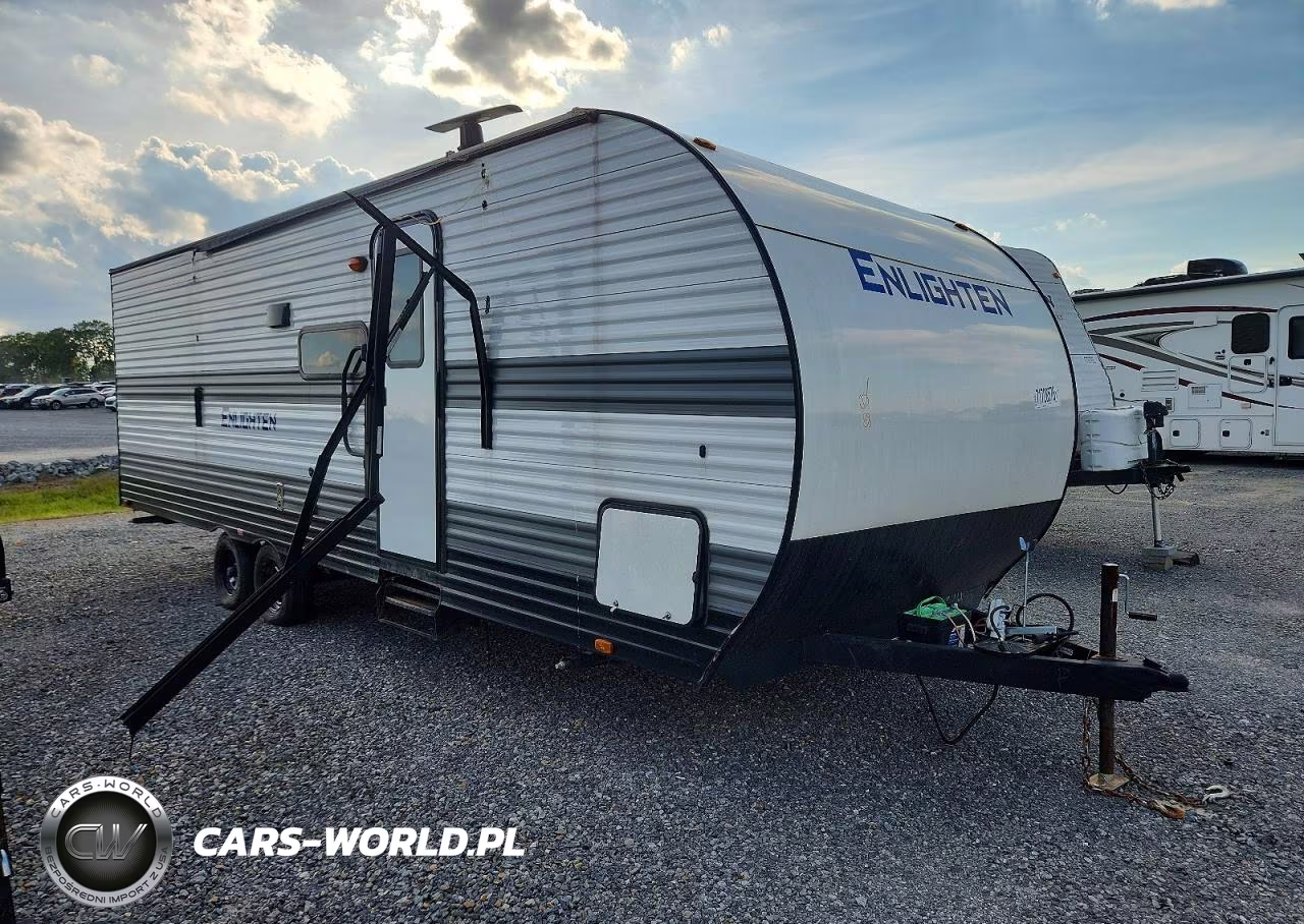 2025 Gulf Stream Enlighten Camper – zdjęcie 1 z 9