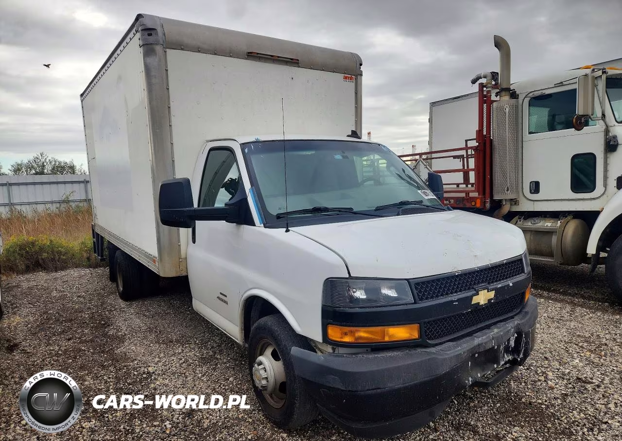 2020 Chevrolet Express Box Truck VIN:1HA6GUCG1LN010710 - 4