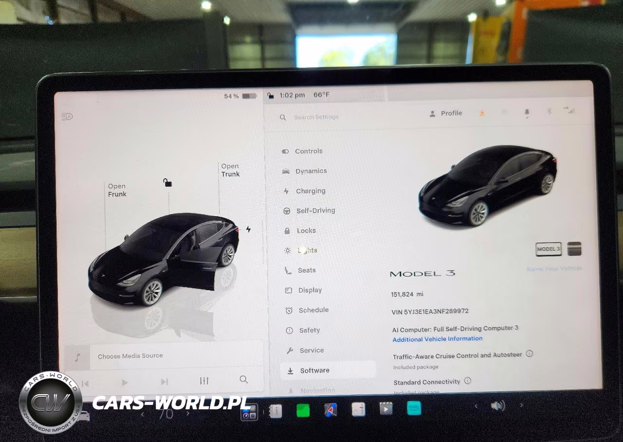 2022 Tesla Model 3 VIN:5YJ3E1EA3NF289972 - 9