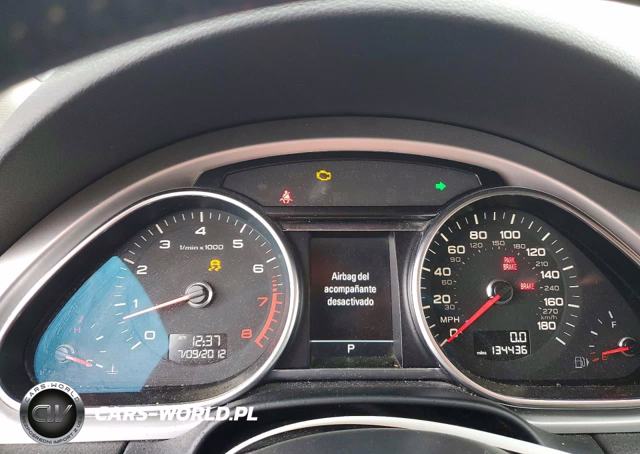 2014 Audi Q7 Premium Plus VIN:WA1LGAFE6ED000516 - 9
