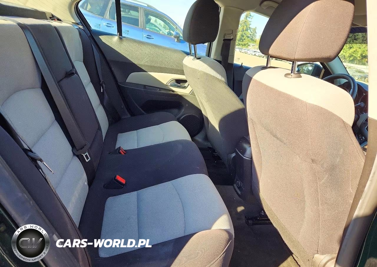 2014 Chevrolet Cruze Ls VIN:1G1PA5SG8E7326302 - 10